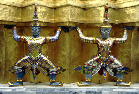 thailand - the grand palace 2.jpg